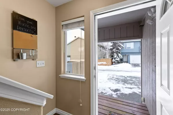 12023 Whitecap PL #37, Anchorage, AK 99515