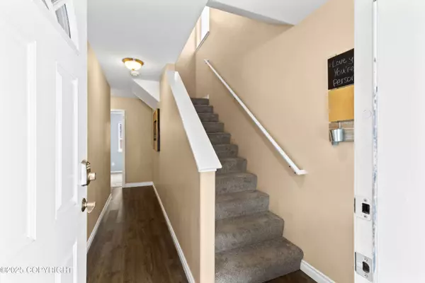 12023 Whitecap PL #37, Anchorage, AK 99515