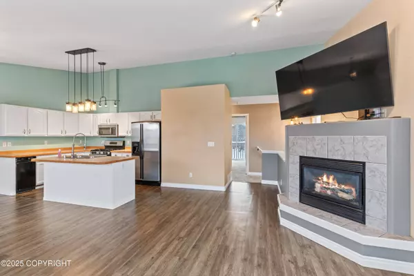 12023 Whitecap PL #37, Anchorage, AK 99515