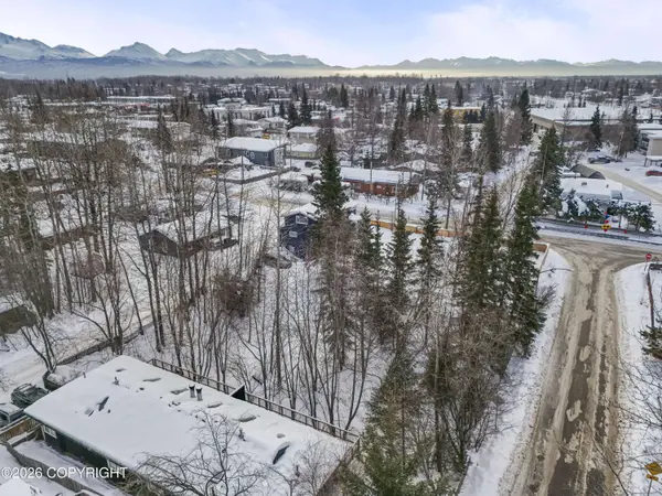 3 Unknown ST, Anchorage, AK 99517