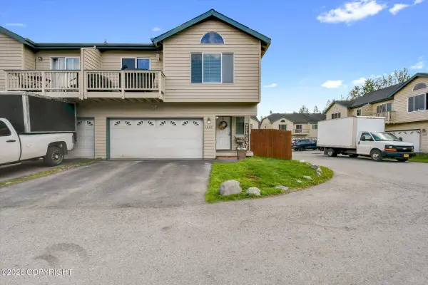 1602 Hardwood CT, Anchorage, AK 99507