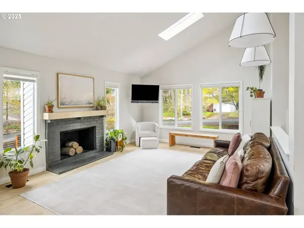 11533 SW 55th AVE, Portland, OR 97219