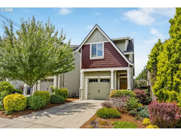 7955 N COURTENAY AVE, Portland, OR 97203