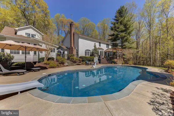 3056 WHISPERING DR, Prince Frederick, MD 20678