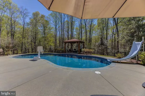 3056 WHISPERING DR, Prince Frederick, MD 20678