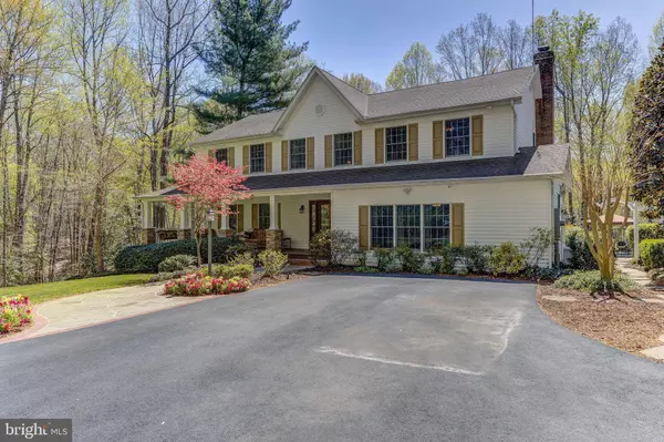 3056 WHISPERING DR, Prince Frederick, MD 20678