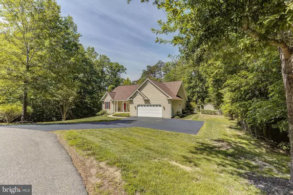 1885 ROBIN CT, Lusby, MD 20657