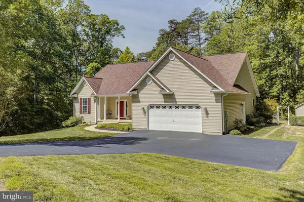 1885 ROBIN CT, Lusby, MD 20657