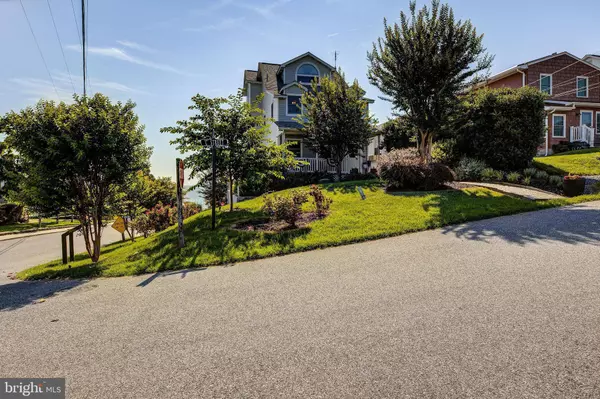 4001 17TH ST, Chesapeake Beach, MD 20732