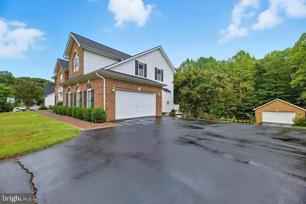 1922 CONSTITUTION DR, Saint Leonard, MD 20685