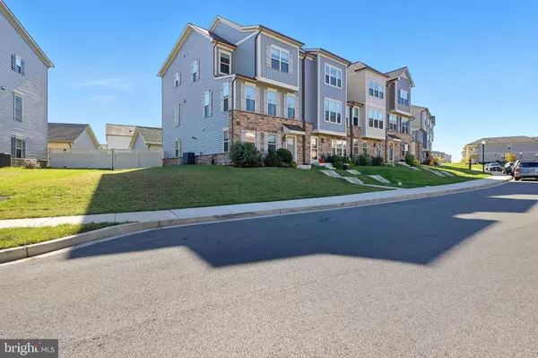 8637 SATINWOOD DR, Frederick, MD 21704