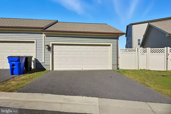 8637 SATINWOOD DR, Frederick, MD 21704