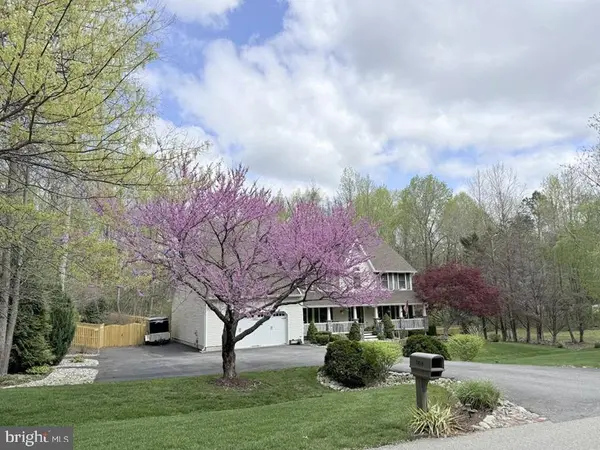 7818 LAKE SHORE DR, Owings, MD 20736