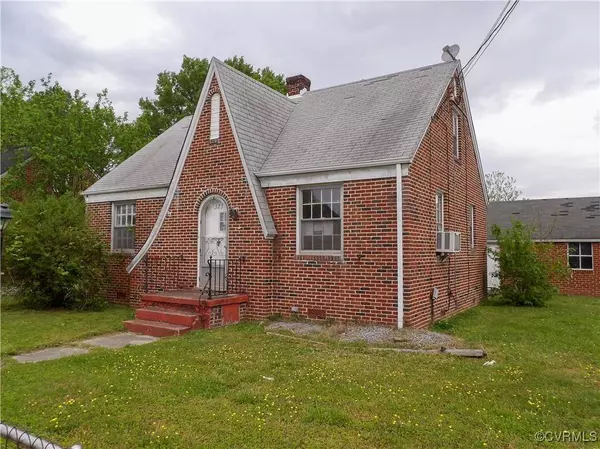 323 Bristol AVE, Colonial Heights, VA 23834