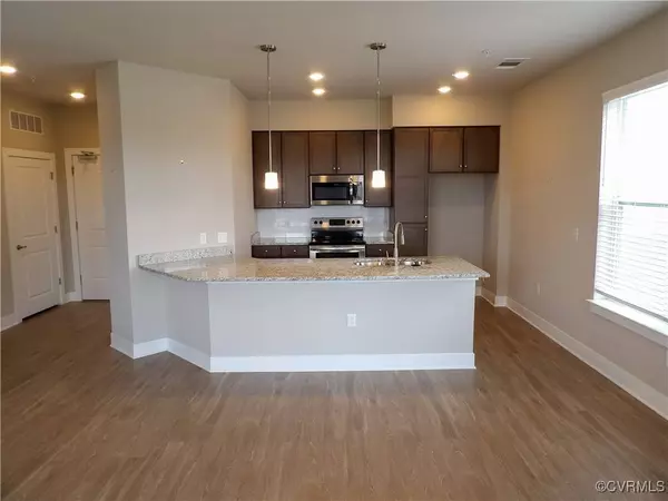 10520 Stony Bluff DR #305, Ashland, VA 23005