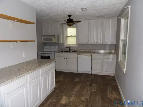 133 Redbud DR, Louisa, VA 23093