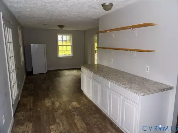 133 Redbud DR, Louisa, VA 23093