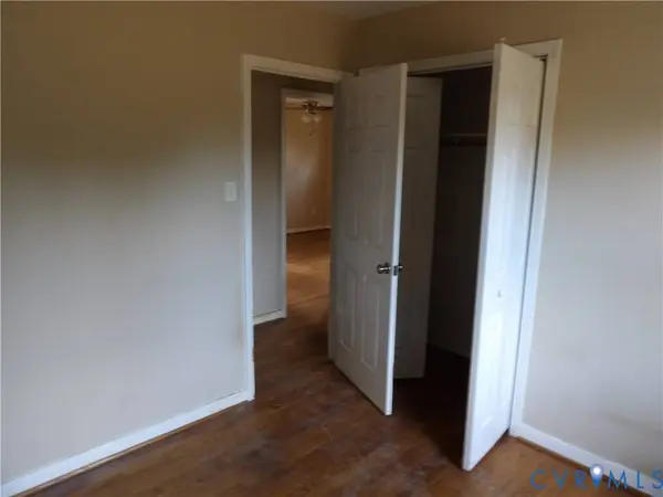 10817 W Huguenot RD, North Chesterfield, VA 23235