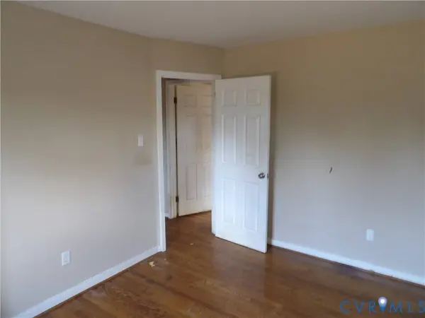 10817 W Huguenot RD, North Chesterfield, VA 23235