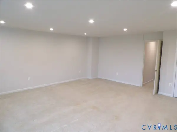 8718 Stevenson LN, Spotsylvania, VA 22553