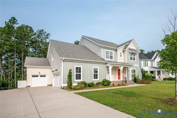 7130 Maple Summit LN, Moseley, VA 23120