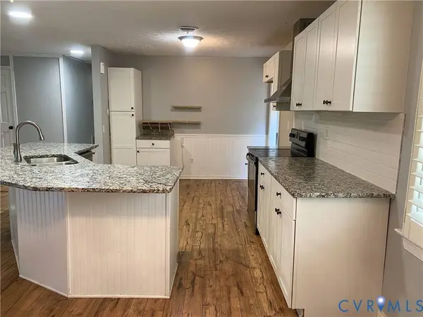 8256 New Ashcake RD, Mechanicsville, VA 23116