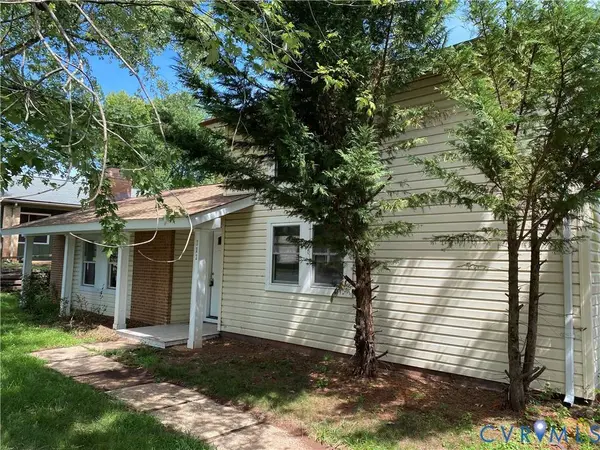 111 Park Hill LN, Sterling, VA 20164