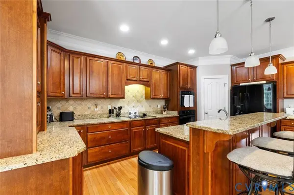 5725 Trail Ride DR, Moseley, VA 23120