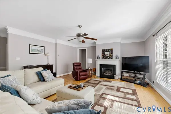 5725 Trail Ride DR, Moseley, VA 23120