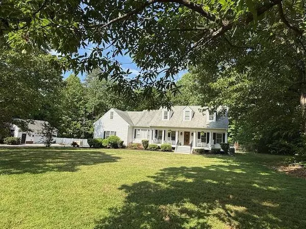 10330 Marsha Mae DR, Quinton, VA 23141