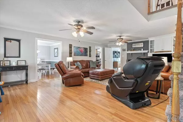 10330 Marsha Mae DR, Quinton, VA 23141