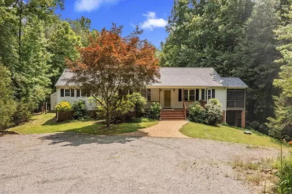 5995 Hopewell RD, New Kent, VA 23124