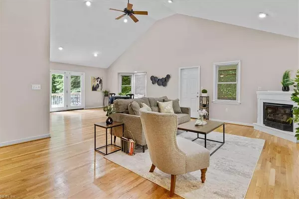 5995 Hopewell RD, New Kent, VA 23124