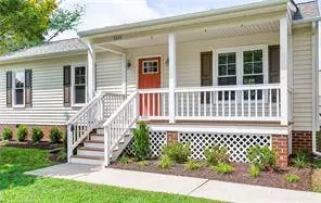 5809 Plaster LN, Quinton, VA 23141