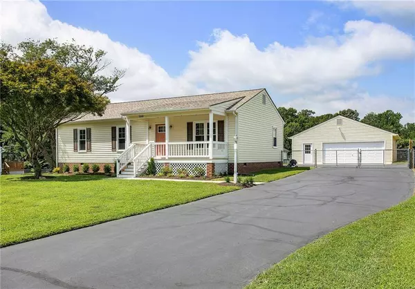 5809 Plaster LN, Quinton, VA 23141