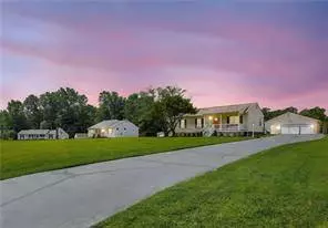 5809 Plaster LN, Quinton, VA 23141