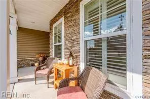 7609 Sugar Magnolia LN, Quinton, VA 23141