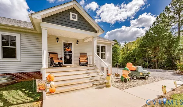 915 Manchester RD, Bumpass, VA 23024