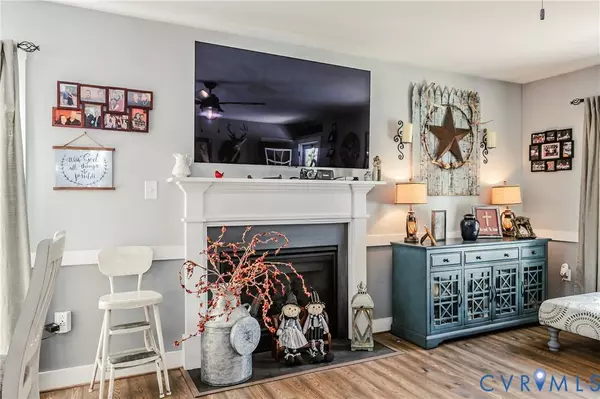 915 Manchester RD, Bumpass, VA 23024