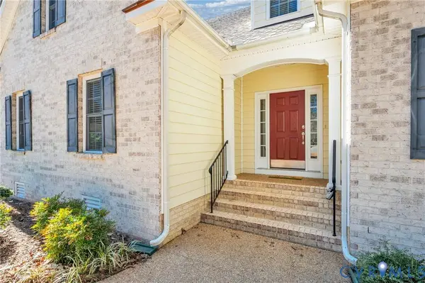 4748 Royal Burgess CT, Providence Forge, VA 23140