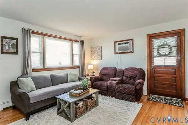 8236 Lee Davis RD, Mechanicsville, VA 23111