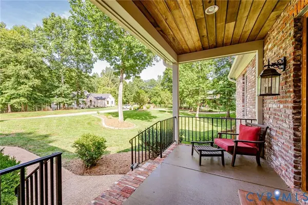 7327 Crush CT, New Kent, VA 23124