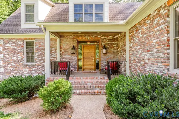 7327 Crush CT, New Kent, VA 23124