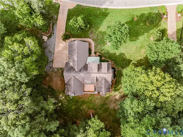 7327 Crush CT, New Kent, VA 23124