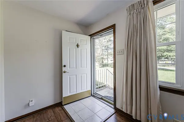 1905 Evanrude CT, Sandston, VA 23150