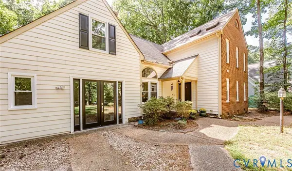5730 Grove Forest RD, Midlothian, VA 23112