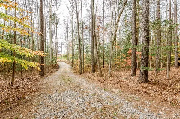 0 Sturgeon Point RD, Charles City, VA 23030