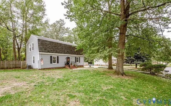 4214 Booth DR, Sandston, VA 23150