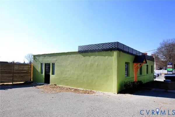 2205 Dickens RD, Henrico, VA 23230