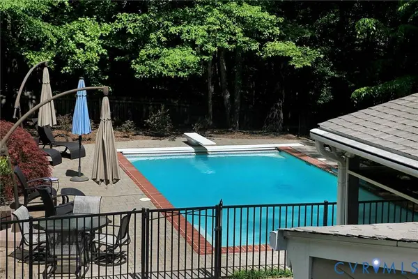 231 Hazelmere DR, Chesterfield, VA 23236